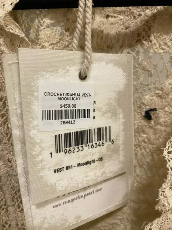 Magnolia Pearl Lace Crochet Idalia Vest - Picture 3 of 5